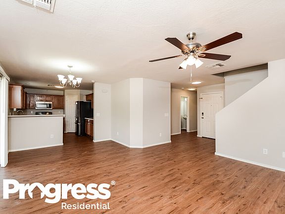 4th image of 13952 W Port Royale Ln