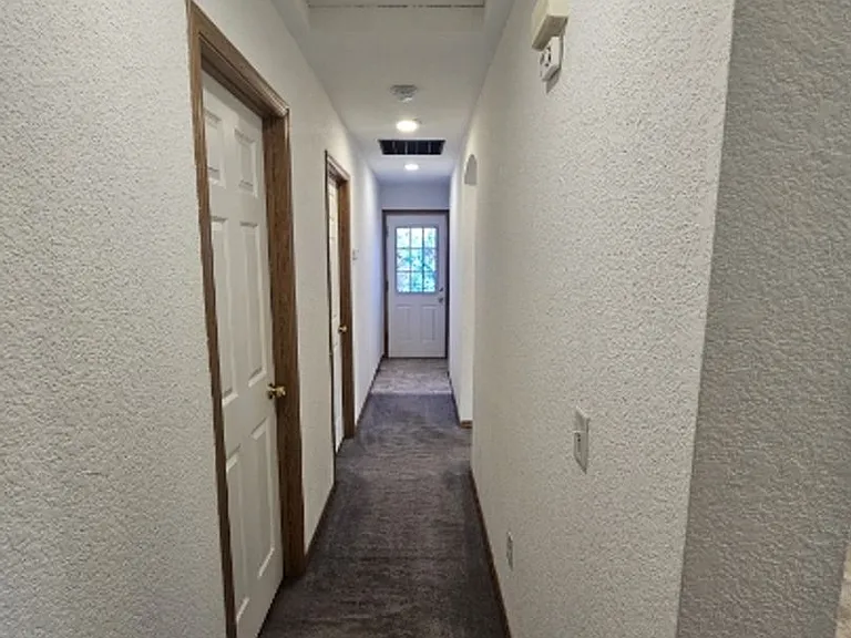 4645 Adalaide Ln — Photo 7