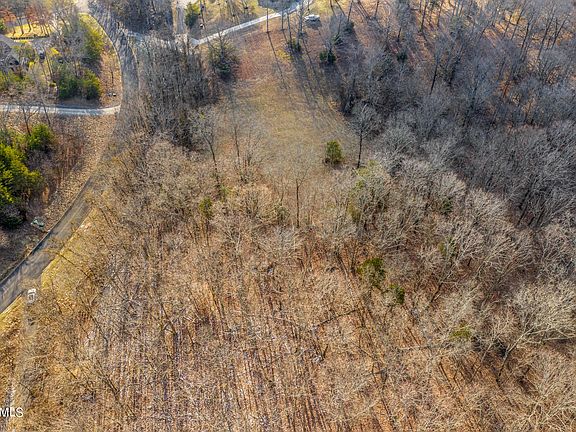 4th image of 9043 Paradise View Dr
