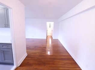 86-26 208th St #2D, Queens Village, NY 11427