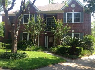 5323 Rebel Ridge Dr, Sugar Land, TX 77478