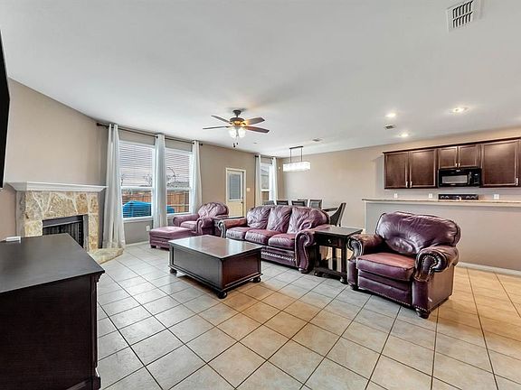 2nd image of 2300 Mirandesa Dr