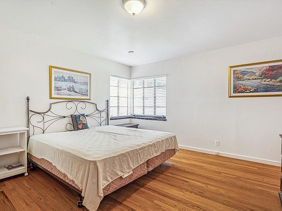 5th image of 3825 Gramercy St