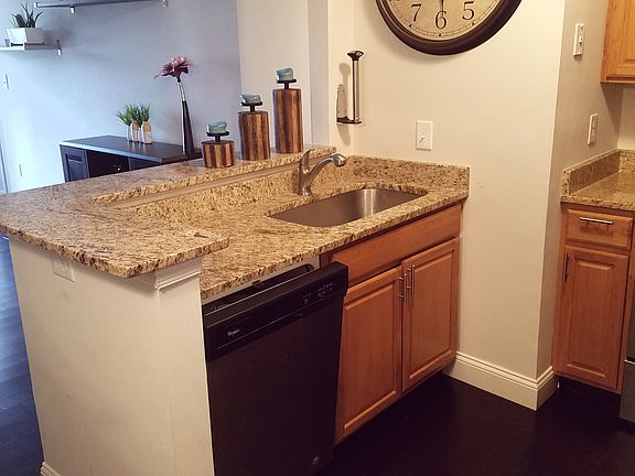 4th image of 6906 Mary Caroline Cir Unit E