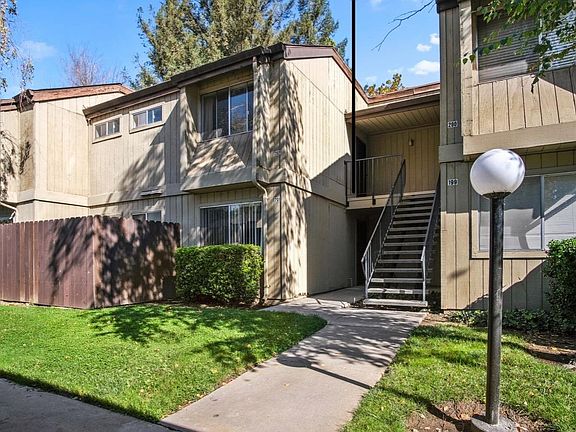 3rd image of 3591 Quail Lakes Dr APT 202