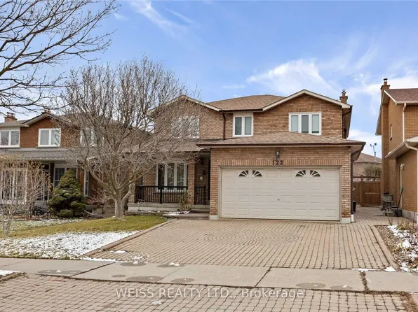 122 Torii St, Vaughan, ON L4L 5L5