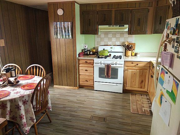 Kitchen cabinets are to be finished