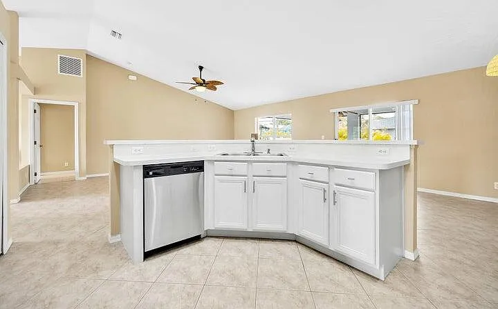 1355 SW Porter Rd — Photo 8