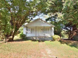 112 Rockwood Dr, Seneca, SC 29672