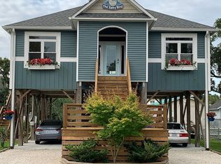 6903 E Oak Island Dr, Oak Island, NC 28465
