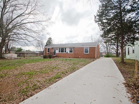 2nd image of 2205 E Arbor Dr NW