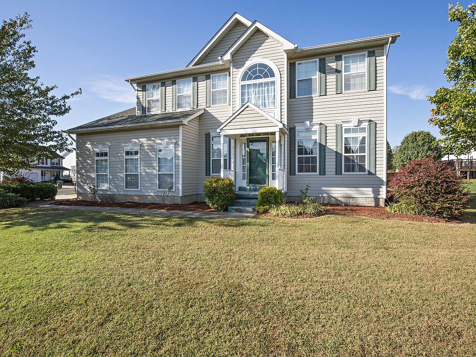 1st image of 22110 Goldenrod Dr