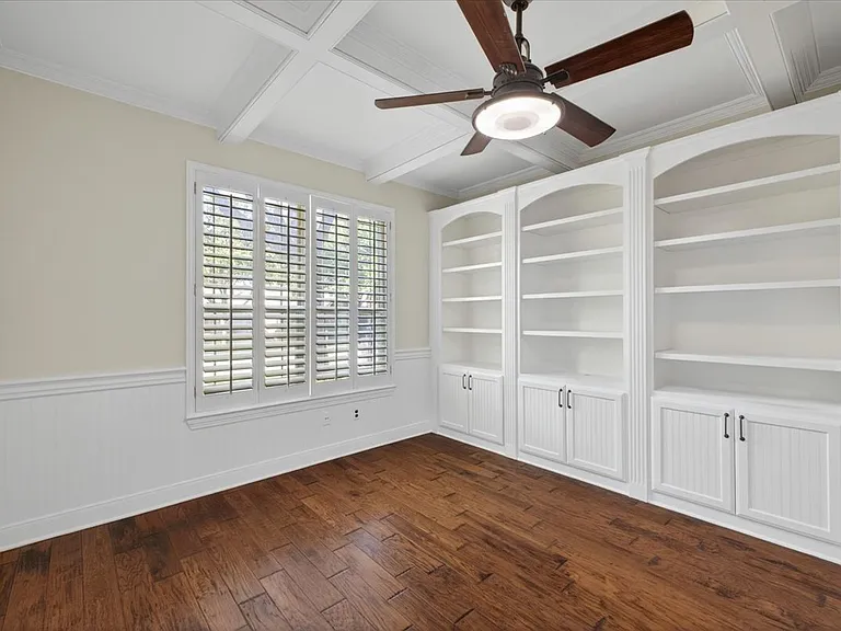 14668 Blakehill Dr — Photo 6