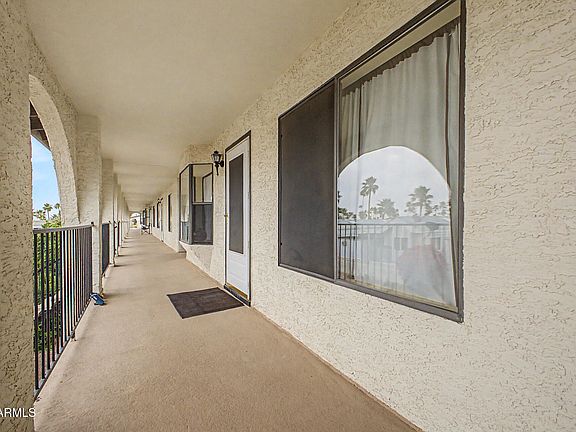 3rd image of 3270 S GOLDFIELD Road #516