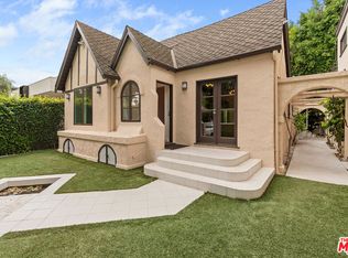 559 Huntley Dr, West Hollywood, CA 90048