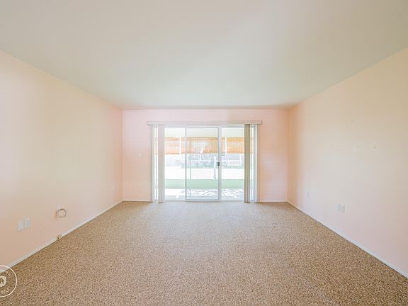 3rd image of 10301 W Corte Del Sol Este