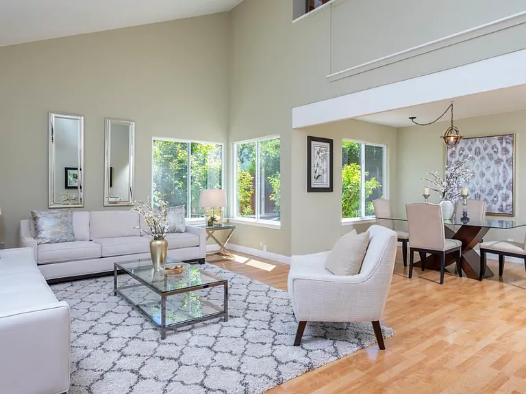 4394 N Red Maple Ct — Photo 2
