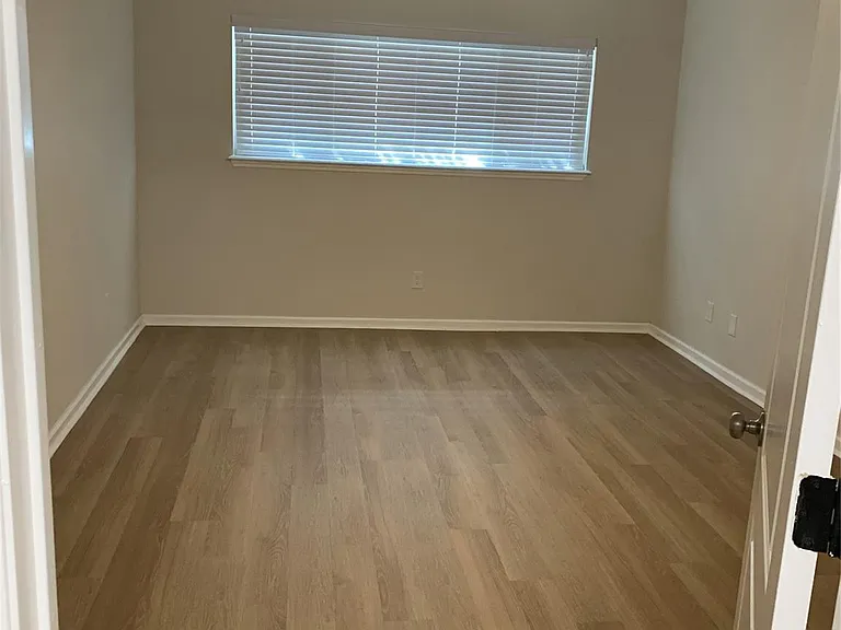 875 Wax Myrtle Ln #A — Photo 9