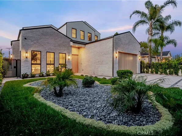 16711 Moorpark St, Encino, CA 91436