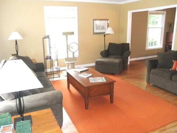 2nd image of 29 Claremont Blvd