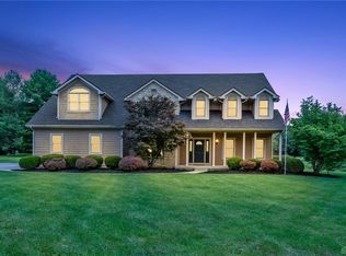 2641 Center Creek Cir, Spring Valley, OH 45370