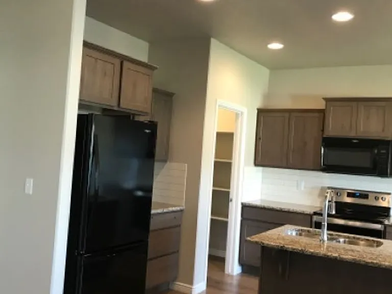 1243 Langford Way — Photo 3