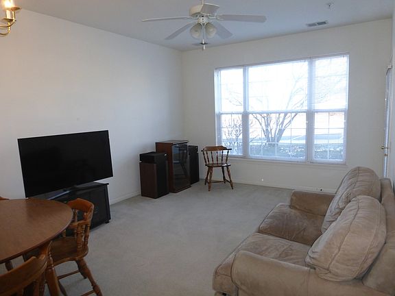 2nd image of 12950 Meadow View Ct Unit 106