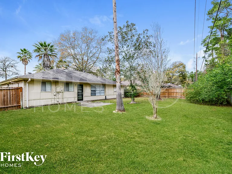 22234 Waynegate Dr — Photo 14