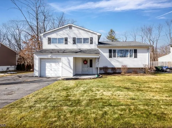 23 Glendale Rd, Mount Olive Twp., NJ 07836