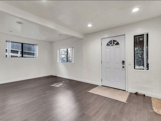 55305 S Circle Dr, Idyllwild, CA 92549