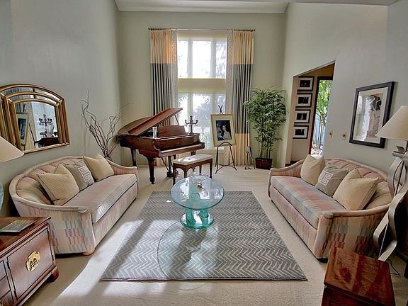4th image of 4010 Hemlock Cir