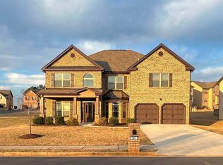 564 Oakville Trl, Hampton, GA 30228