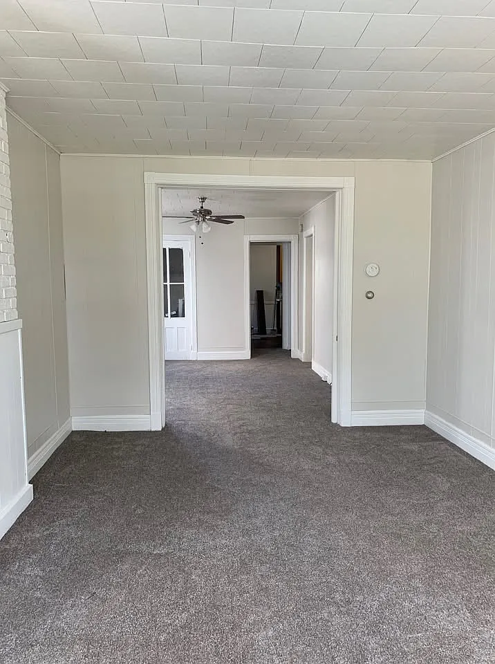 2 bed, 1047 sqft, $1,400 — Photo 3