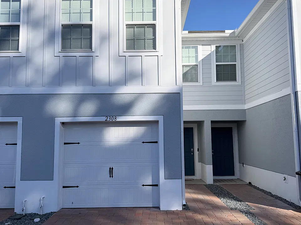 2308 Incandescent Way