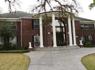 4377 N Macgregor Way, Houston, TX 77004