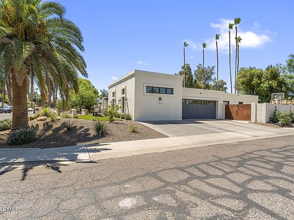 3rd image of 302 W PINE VALLEY Drive