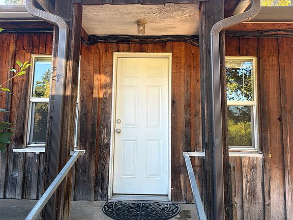 5th image of 1535 Mount Baldy Rd #1