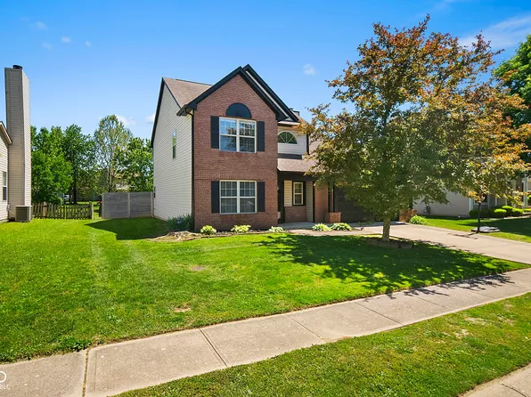 7793 Cobblesprings Dr, Avon, IN 46123