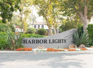 2490 Mac Donald Ln, Port Hueneme, CA 93041