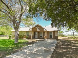 316 Studer Ct, Uvalde, TX 78801