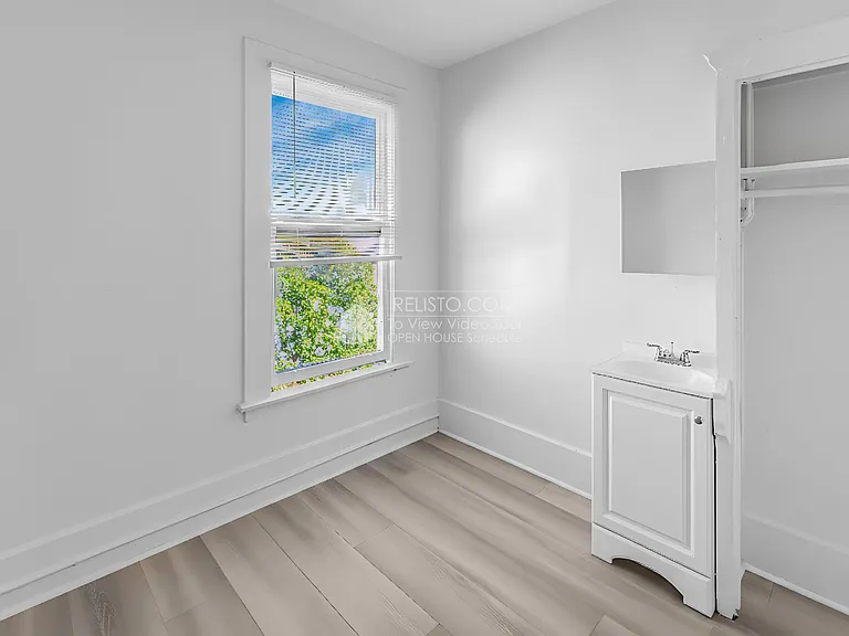 402 Broadway #139 — Photo 1