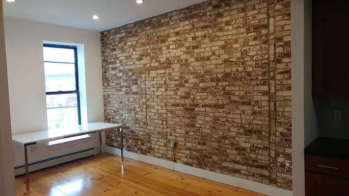 Rented by Reginald Jacobs | media 25