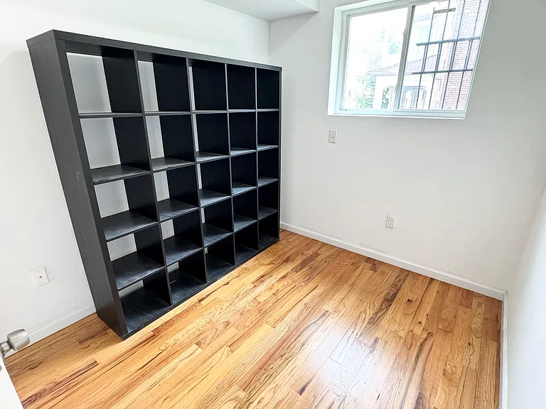 210 Corson Ave #2 — Photo 5