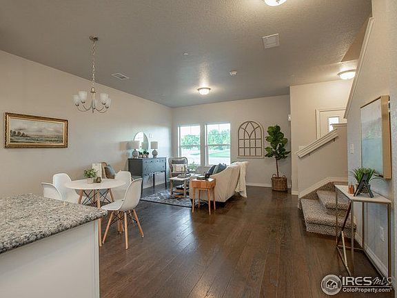 5th image of 3051 County Fair Ln #4
