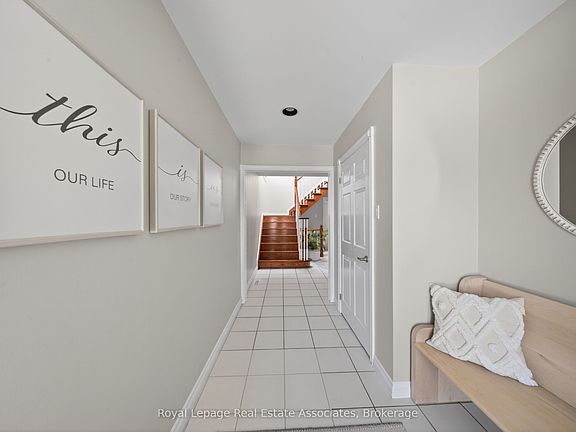3rd image of 48 Hudson Dr