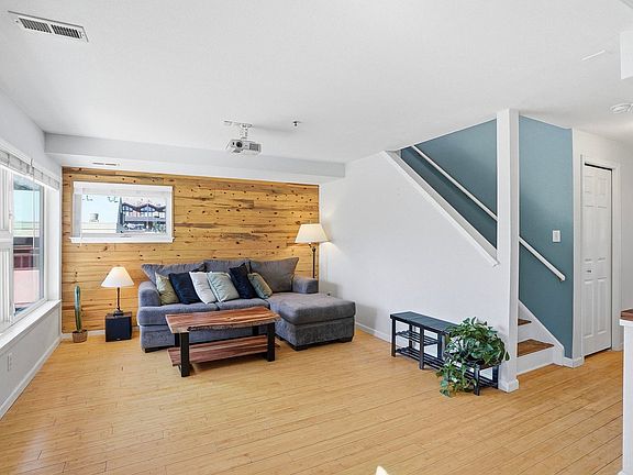 2nd image of 1480 Quince Ave #201