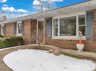 2650 Alger Rd, Port Huron, MI 48060