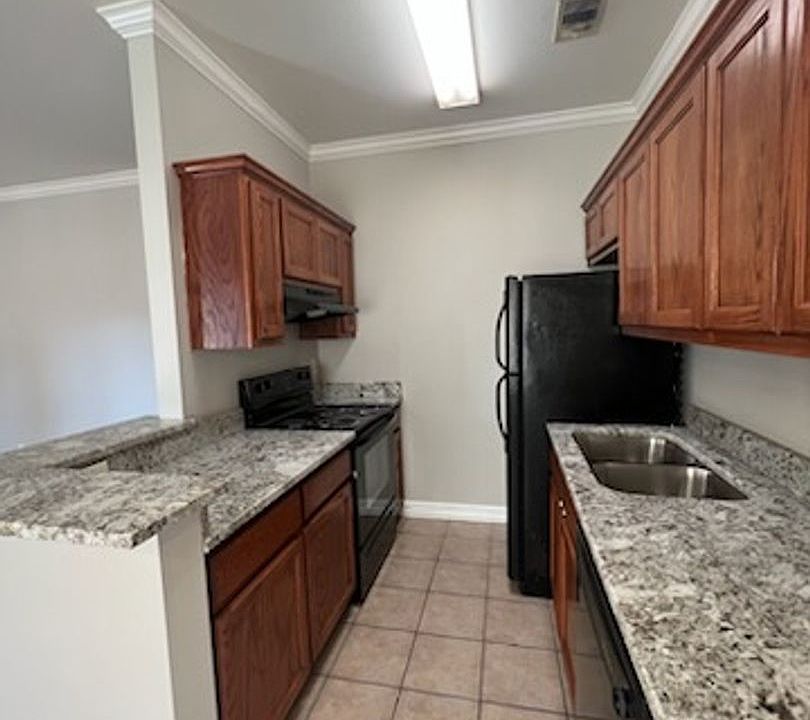 Ivy Park Apartment Rentals Nederland, TX Zillow