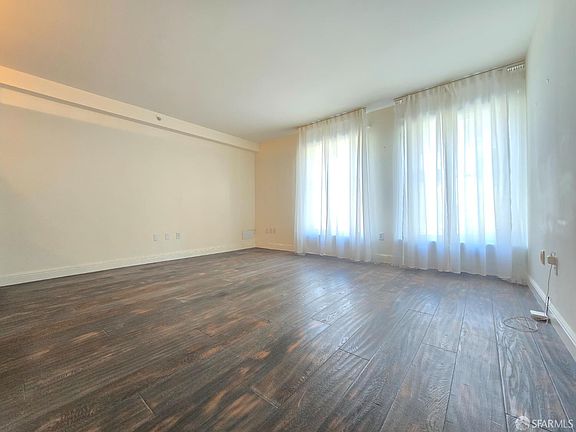 3rd image of 140 S Van Ness Ave #341