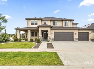 535 E Radiant Rdg, Saint Meridian, ID 83642